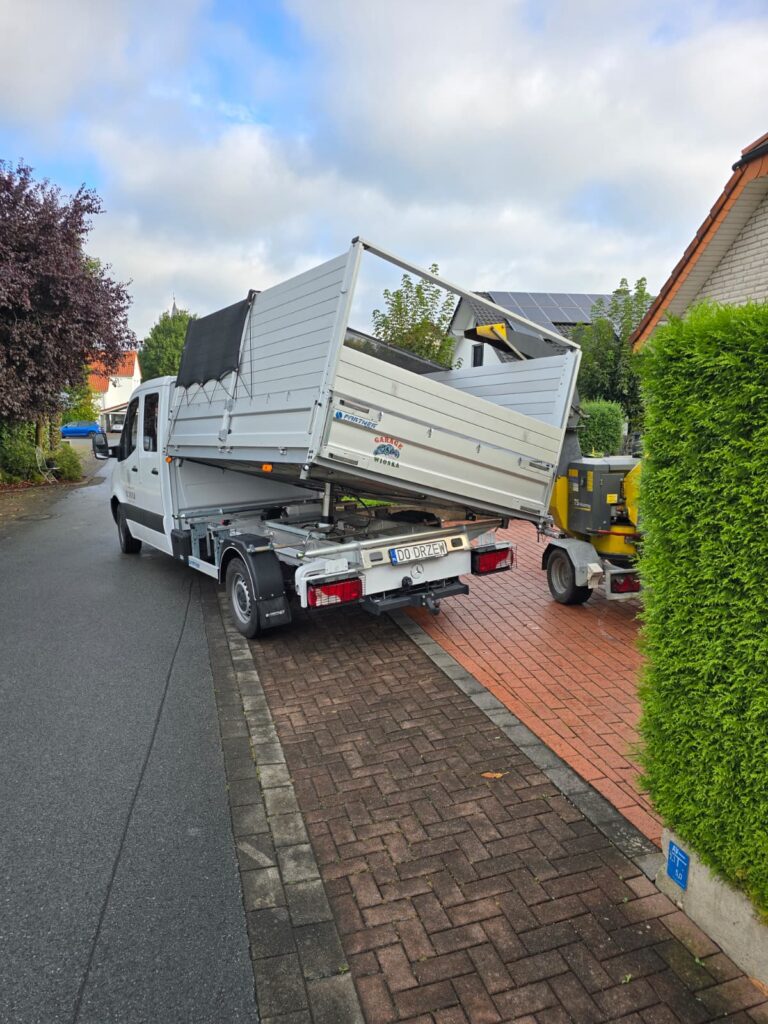 PHOTO-2025-11-24-10-13-01