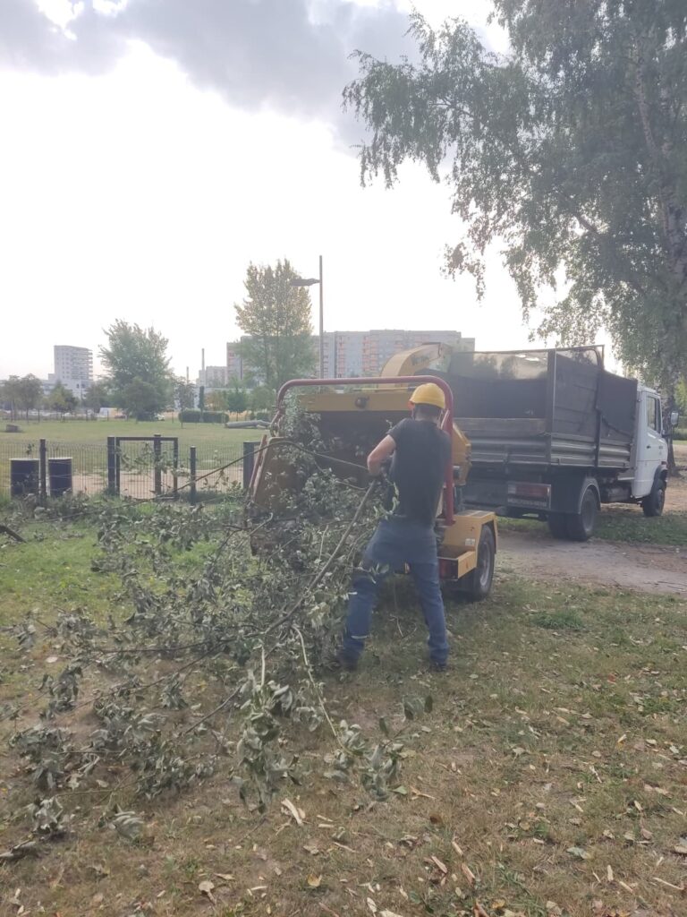 PHOTO-2025-11-24-10-13-03